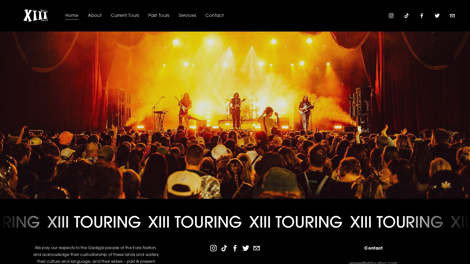 вебсайт xiiitouring.com Є   ONLINE